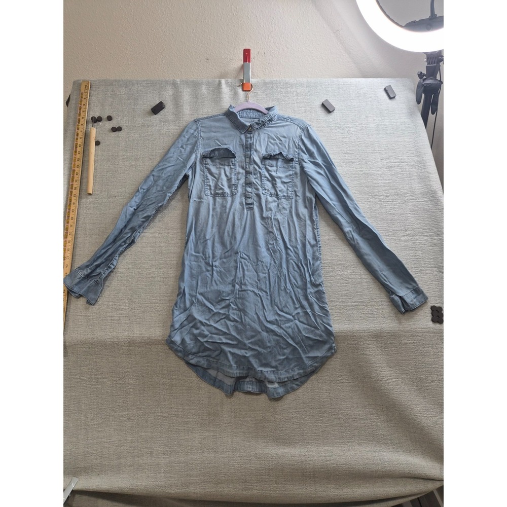 SO Perfectly Soft Shirt Dress Womens M Blue Denim Chambray Button Up Utility